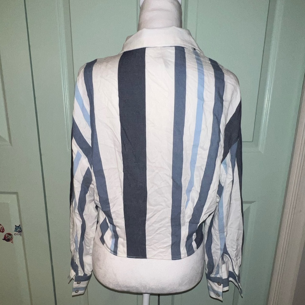 Zara trf White Blue Stripped Crop Blouse - Picture 3 of 15